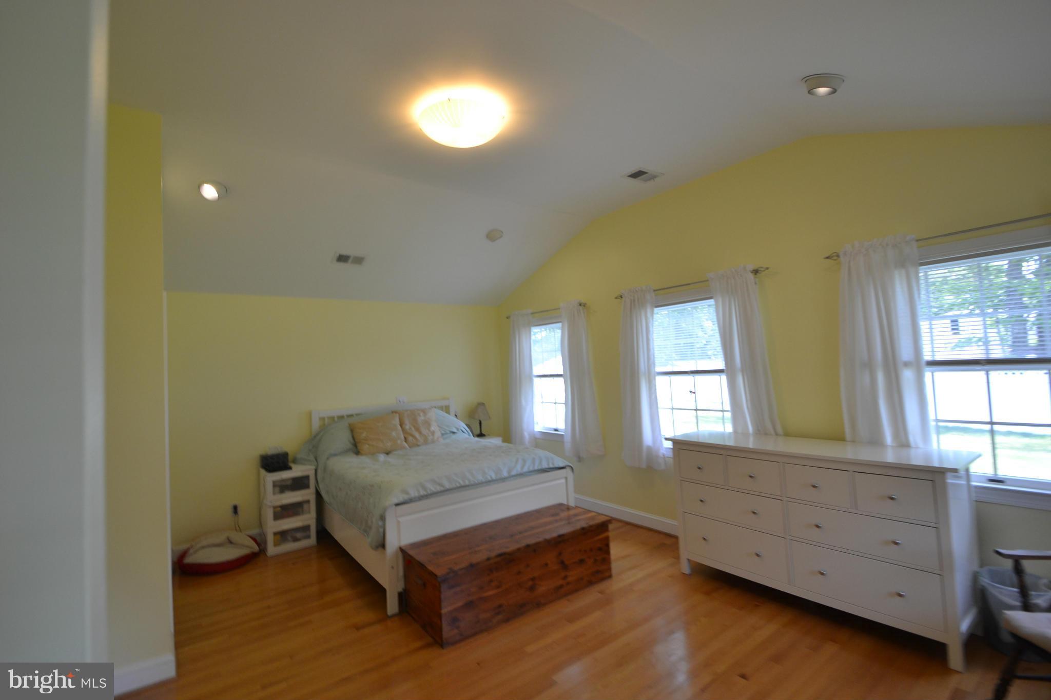5234 Forman Court Springfield, VA 22151 - Photo 18 of 30 Bedroom
