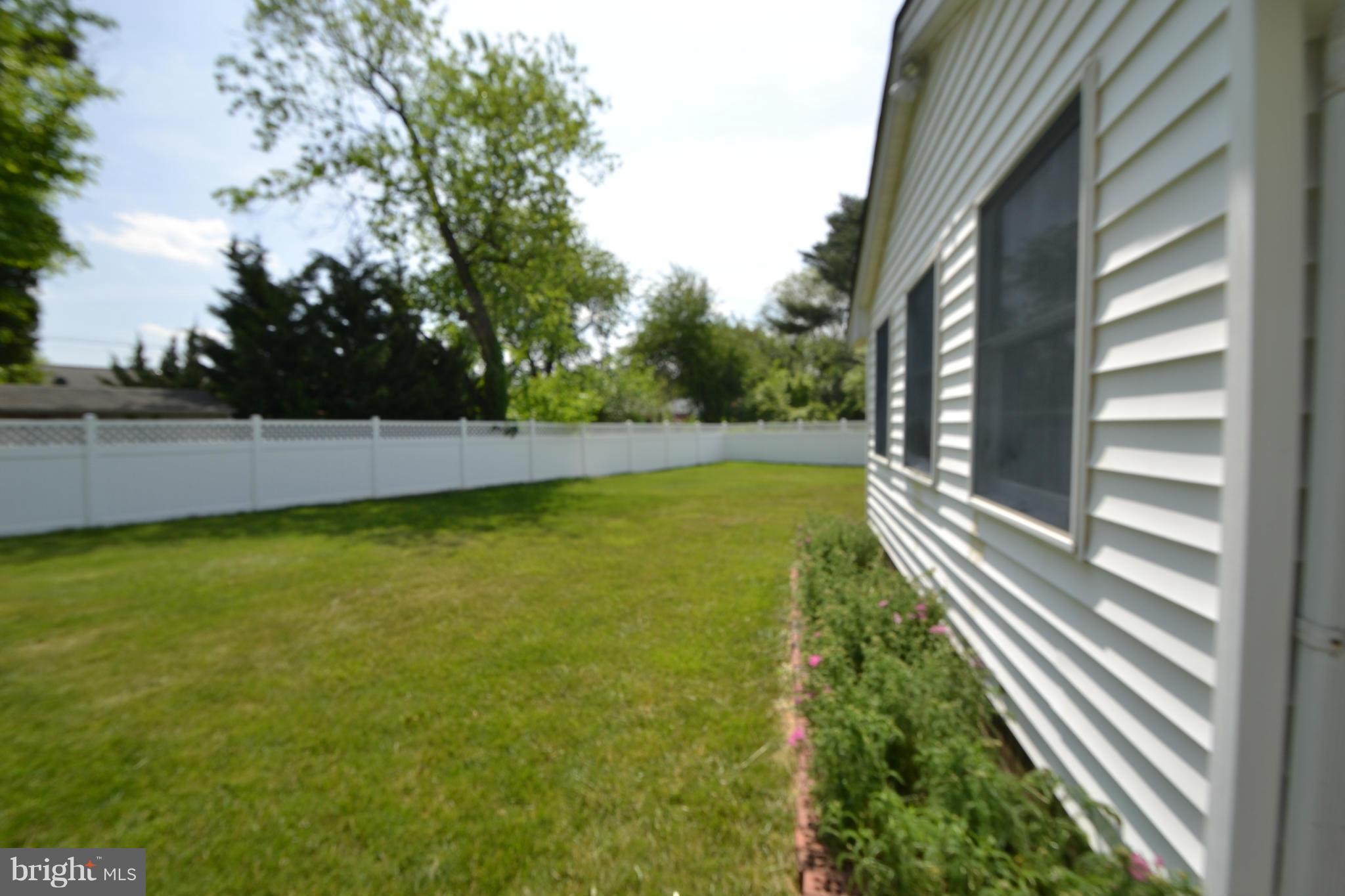 5234 Forman Court Springfield, VA 22151 - Photo 28 of 30 Exterior (Rear)