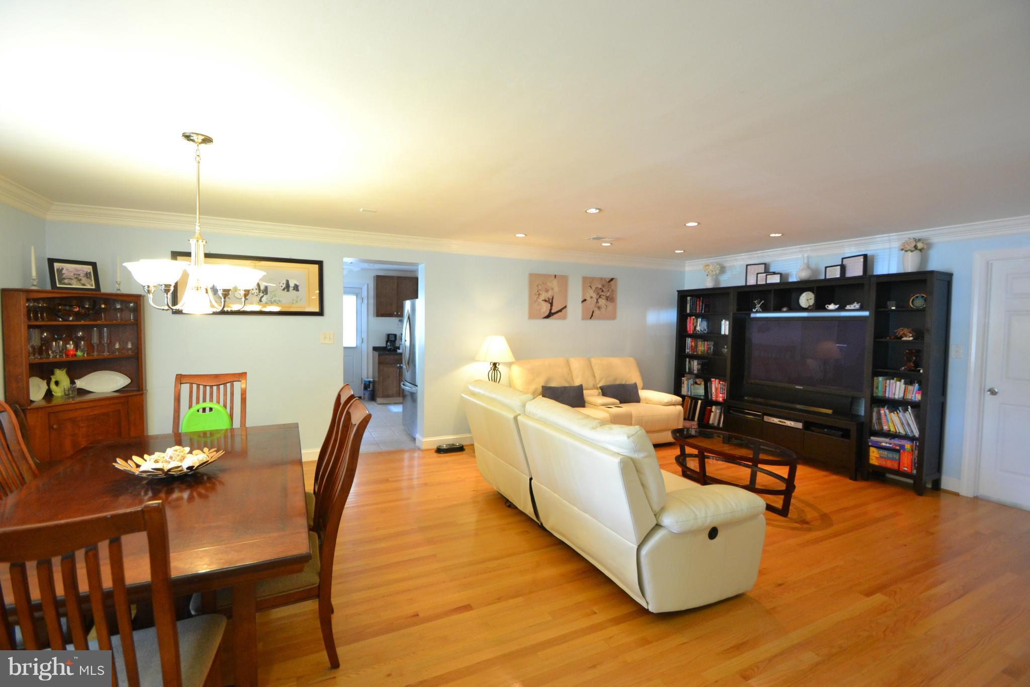 5234 Forman Court Springfield, VA 22151 - Photo 4 of 30 Interior (General)