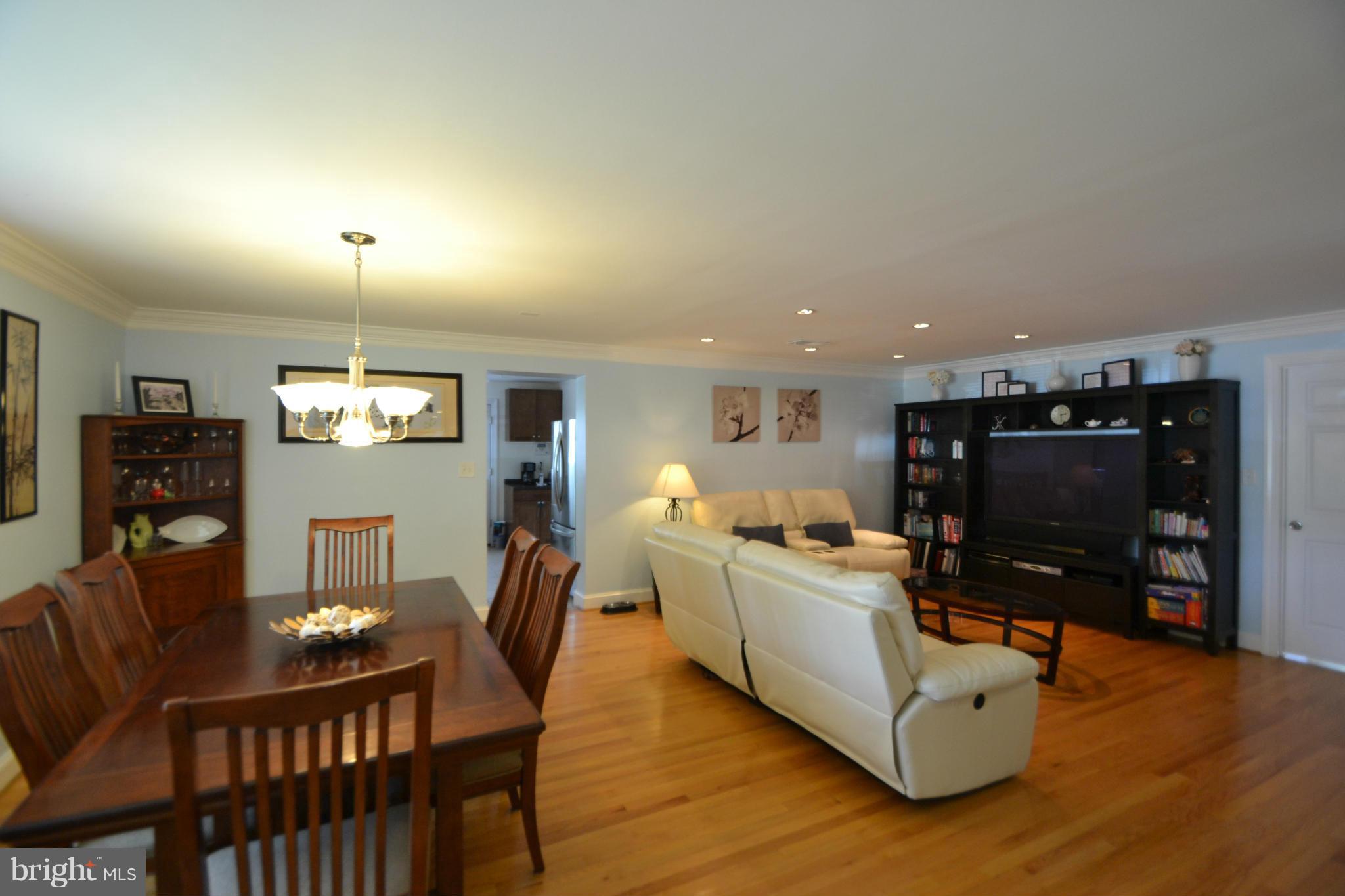5234 Forman Court Springfield, VA 22151 - Photo 10 of 30 Interior (General)