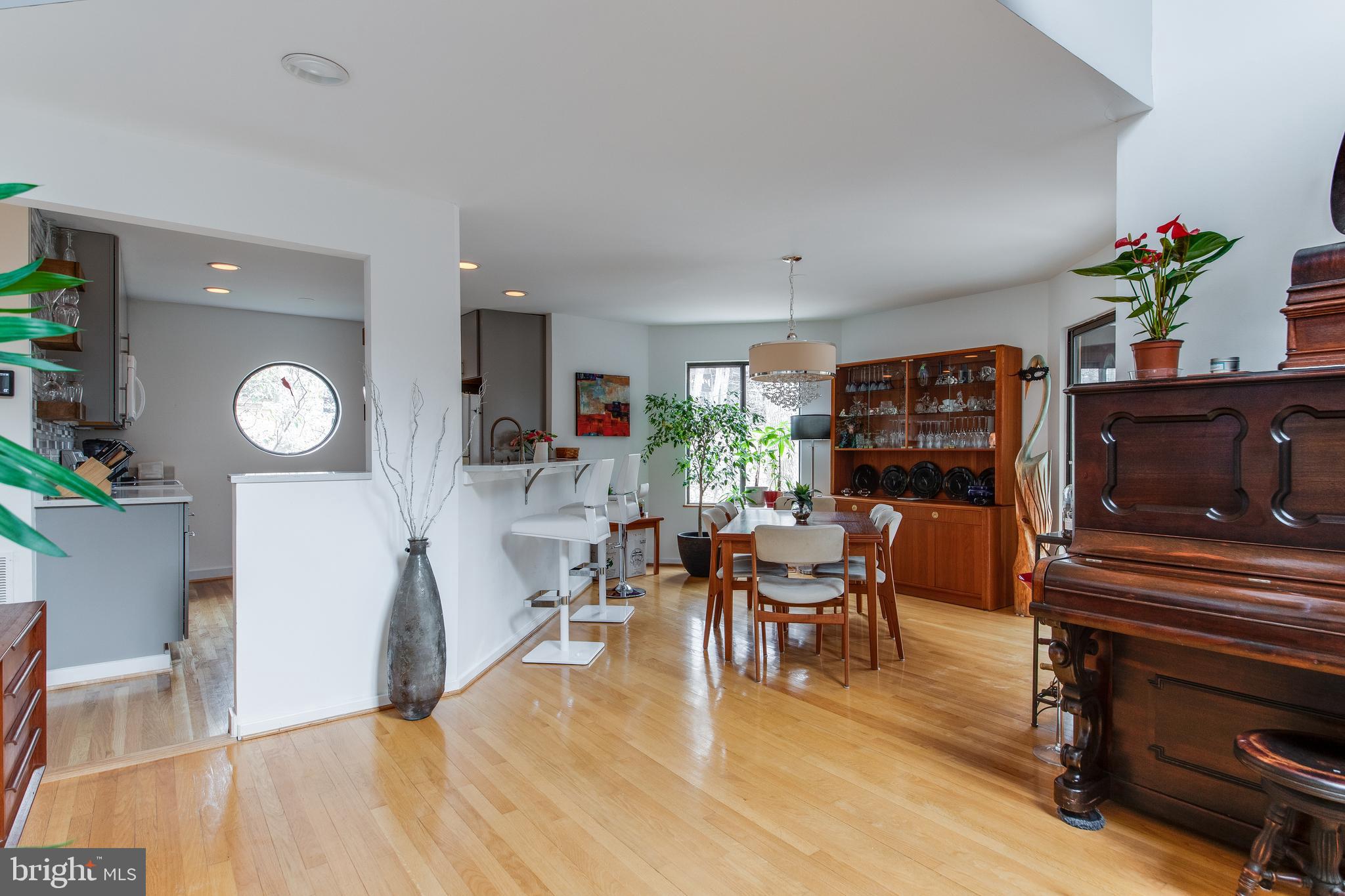 11605 Brandon Hill Way Reston, VA 20194 - Photo 14 of 30