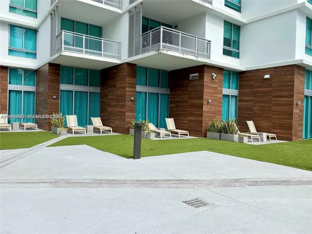 $545,000 | 350 South Miami Avenue, Unit 1905, Miami, FL 33130