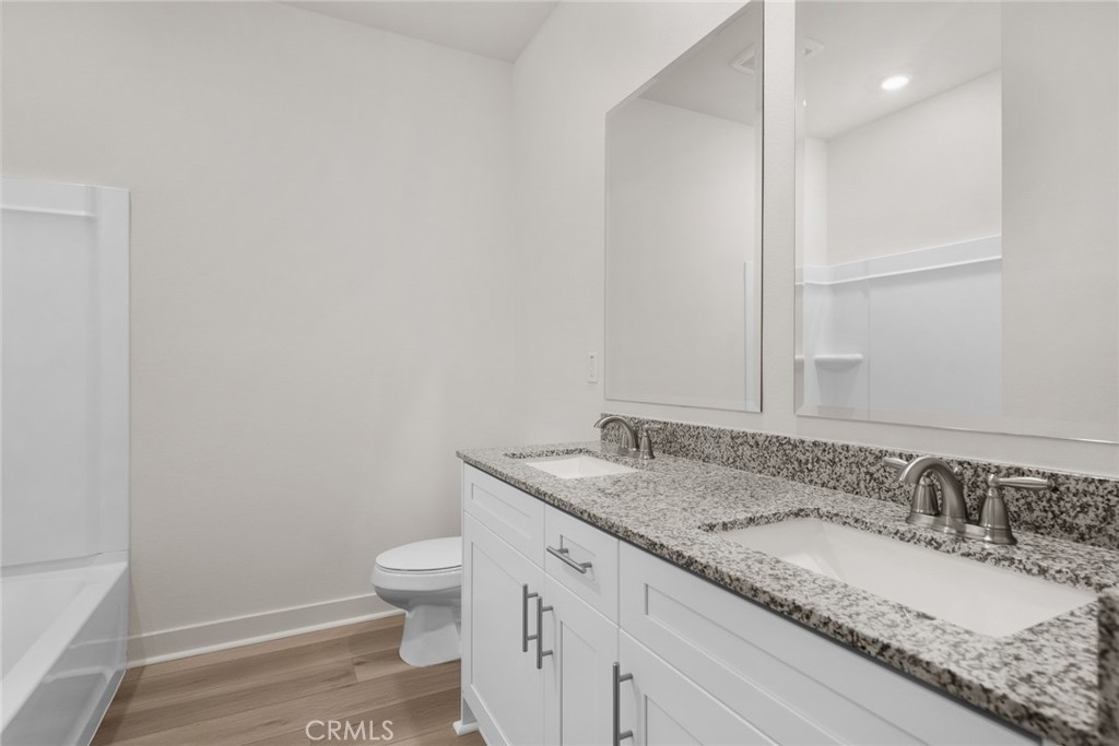 14547 Indigo Street Apple Valley, CA 92307 - Photo 6 of 8
