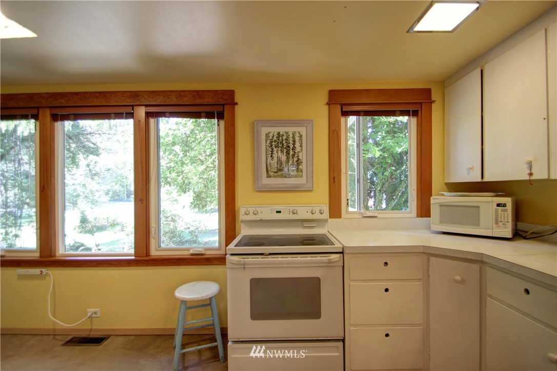 310 Sapp Road Sedro-Woolley, WA 98284 - Photo 14 of 24 Gallery Image 14