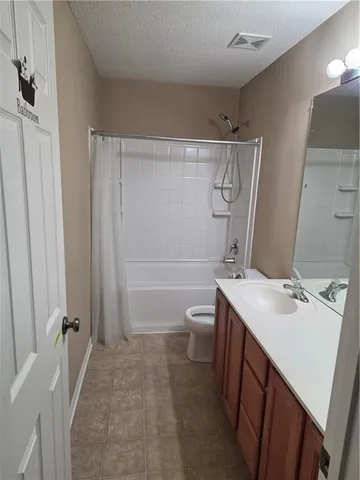 $203,990 | 5437 North Mercier Avenue, Kansas City, MO 64118