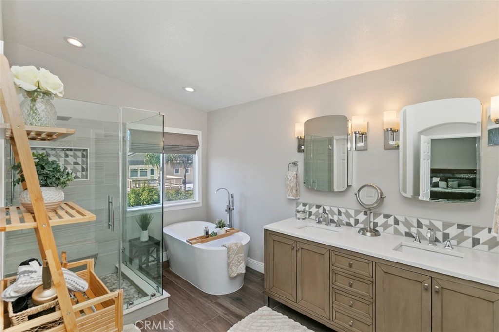 20890 Westbury Road Riverside, CA 92508 - Photo 28 of 51 Primary Bathroom