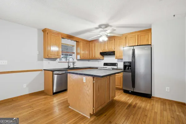 $490,000 | 1139 Davis Road West, Fairmount, GA 30139