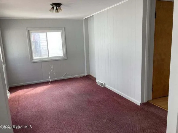 $224,999 | 22 Lexington Avenue, Gloversville, NY 12078