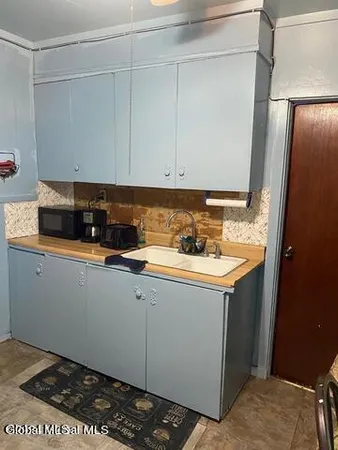 $224,999 | 22 Lexington Avenue, Gloversville, NY 12078