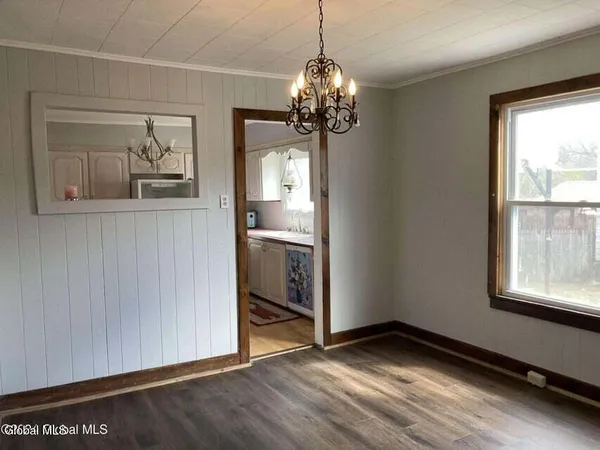 $224,999 | 22 Lexington Avenue, Gloversville, NY 12078