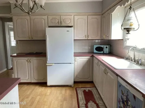 $224,999 | 22 Lexington Avenue, Gloversville, NY 12078