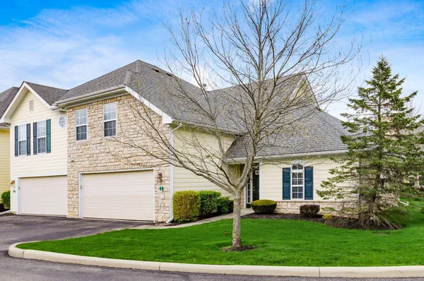 $359,000 | 1 Lakes At Cheshire Drive, Delaware, OH 43015