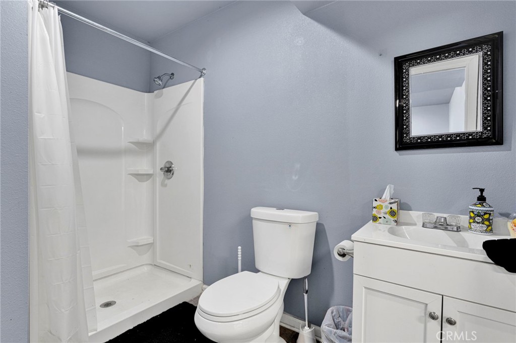 7162 Emily Road Adelanto, CA 92301 - Photo 43 of 74