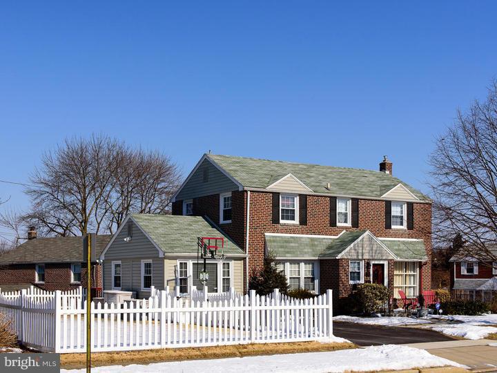 500 Maple Hill Road Havertown, PA 19083 - Photo 2 of 21 Gallery Image 2