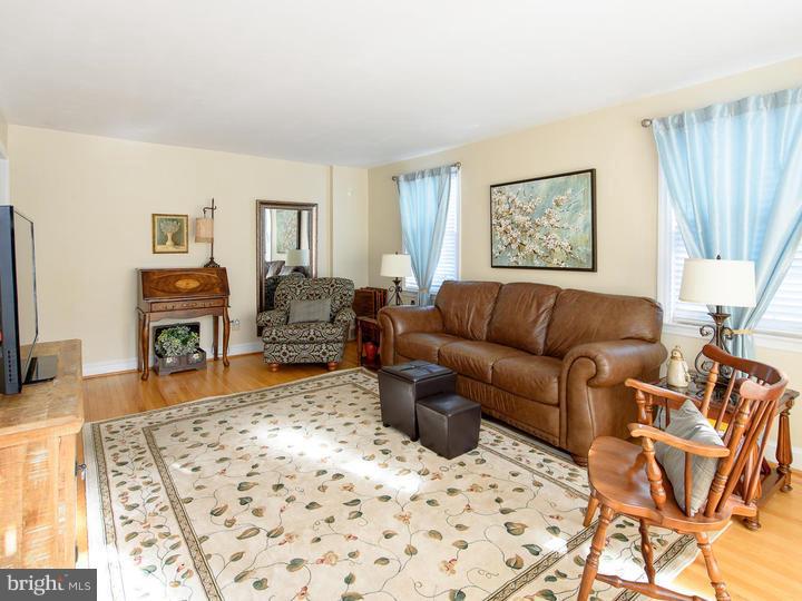 500 Maple Hill Road Havertown, PA 19083 - Photo 5 of 21 Gallery Image 5