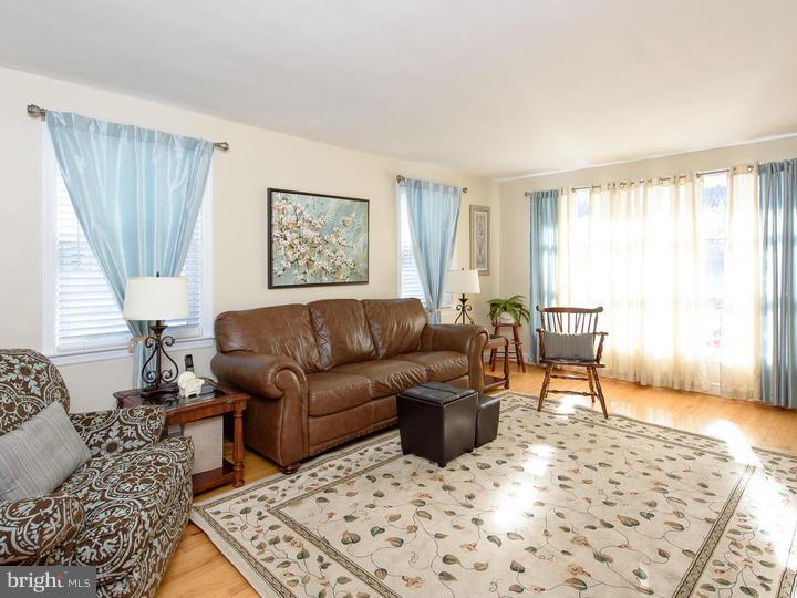 500 Maple Hill Road Havertown, PA 19083 - Photo 6 of 21 Gallery Image 6