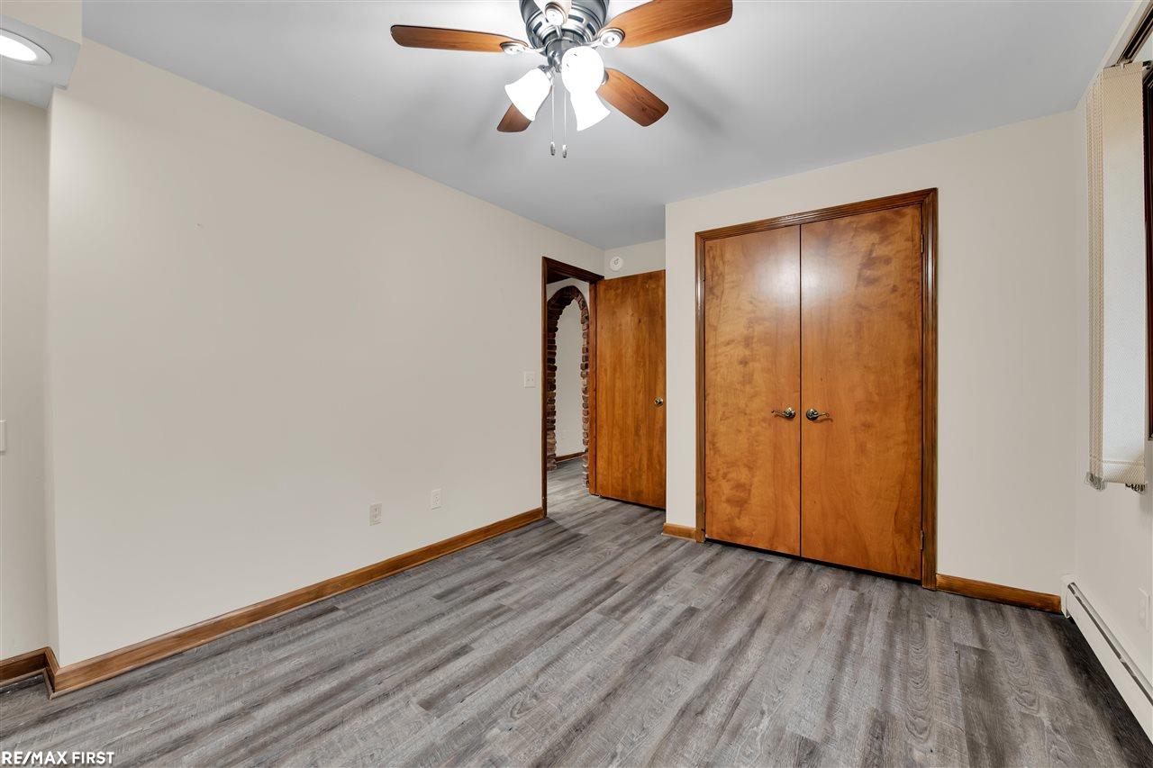 2302 Colorado Rochester, MI 48309 - Photo 39 of 51 50062334-38.JPG