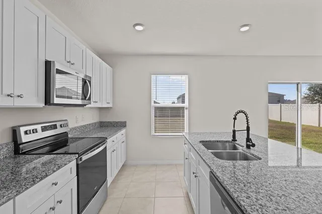 $2,800 | 5593 Galloping Drive, Apopka, FL 32712