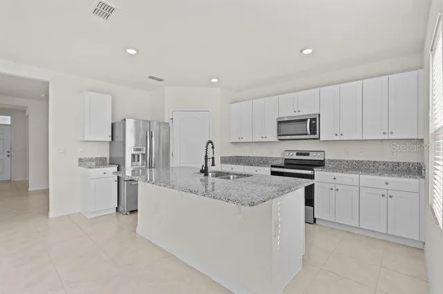 $2,800 | 5593 Galloping Drive, Apopka, FL 32712