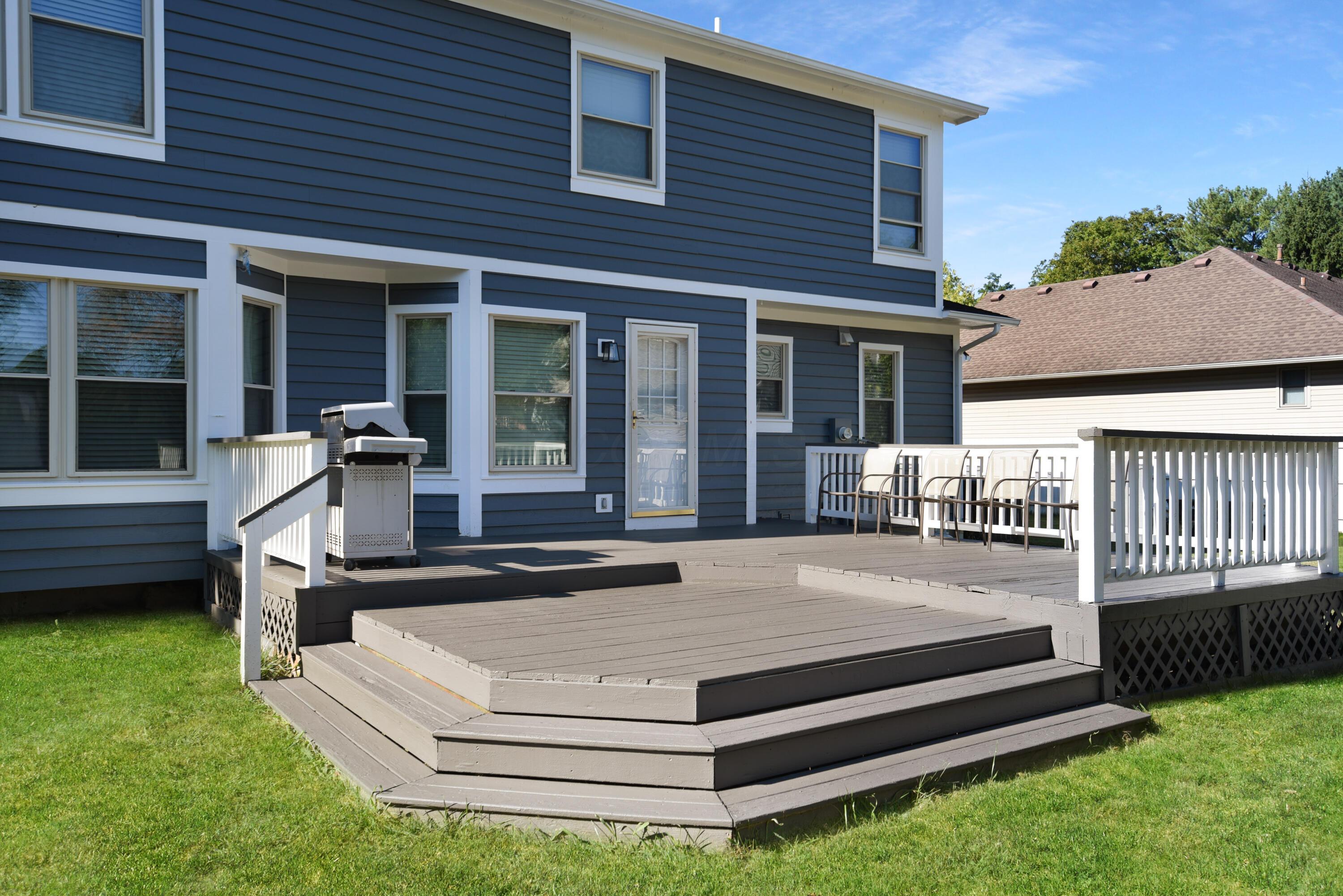 7792 Rodebaugh Road Reynoldsburg, OH 43068 - Photo 42 of 53 Large Deck
