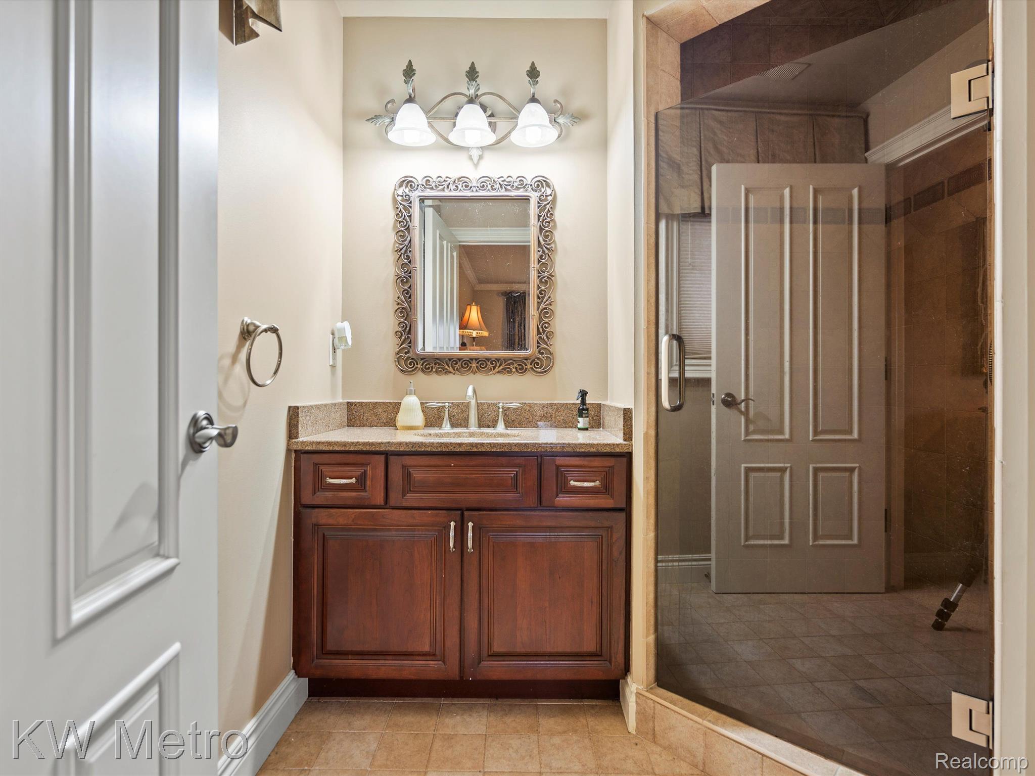1122 Autumnview Drive Rochester, MI 48307 - Photo 35 of 68 Gallery Image 35
