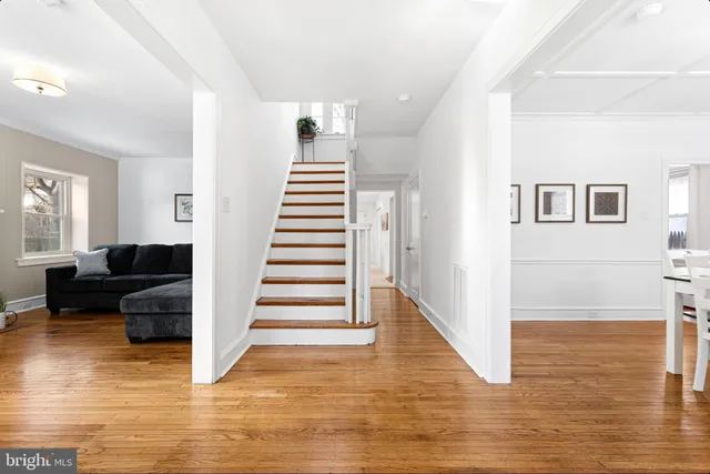 $750,000 | 840 Lindale Avenue, Drexel Hill, PA 19026