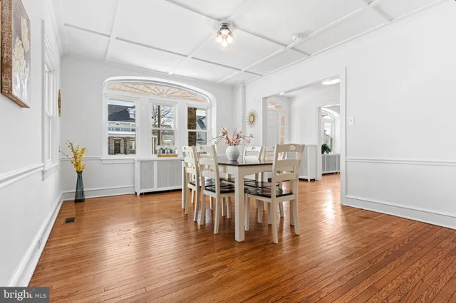 $750,000 | 840 Lindale Avenue, Drexel Hill, PA 19026