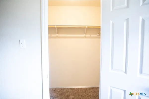 a picture of a room