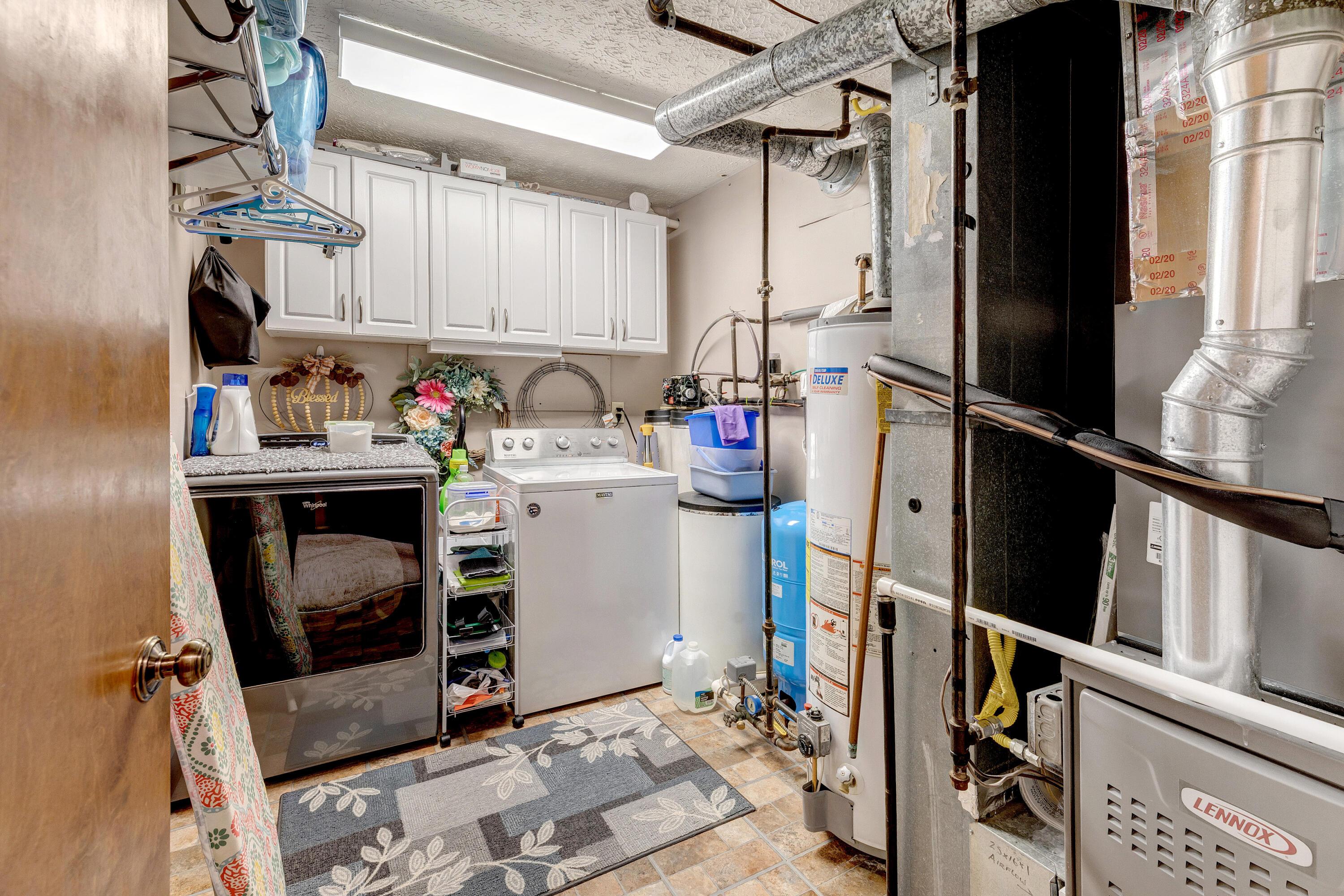 6186 Feder Road Columbus, OH 43228 - Photo 36 of 53 LL Laundry/Utility