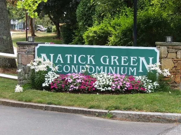 $1,950 | 46 Silver Hill Lane, Unit 5, Natick, MA 01760