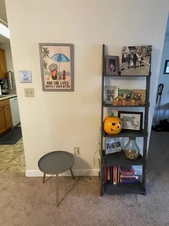 $1,950 | 46 Silver Hill Lane, Unit 5, Natick, MA 01760