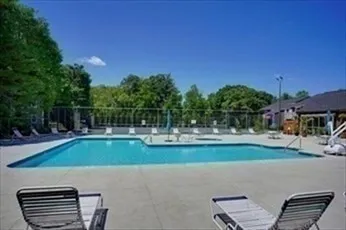 $1,950 | 46 Silver Hill Lane, Unit 5, Natick, MA 01760