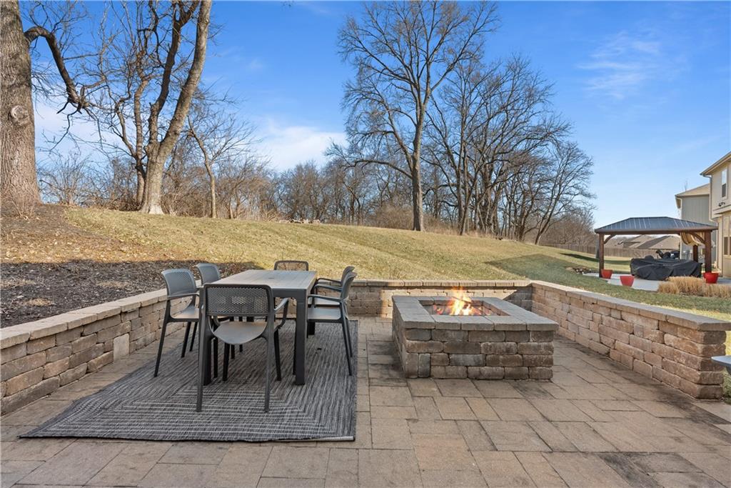 2322 Southwest River Trail Road Lee's Summit, MO 64082 - Photo 49 of 55