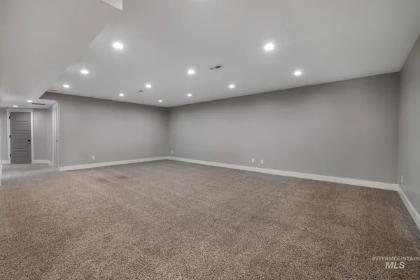 $835,000 | 115 Rosebud Drive, Rupert, ID 83350