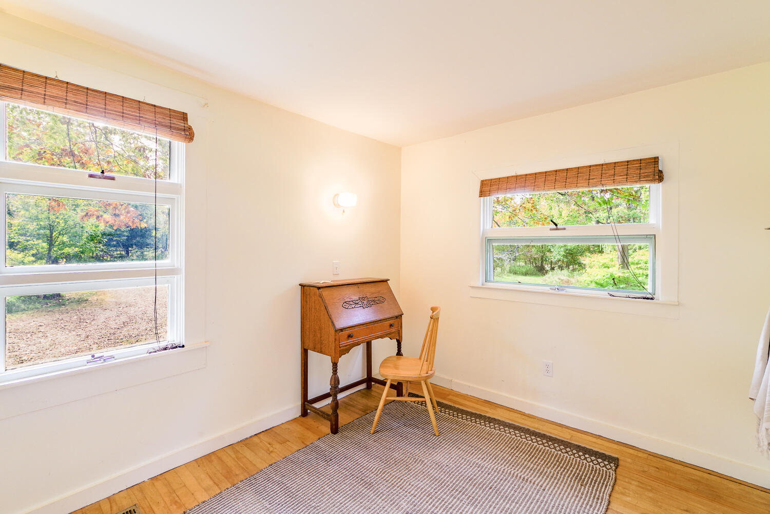 199 Heal Road Lincolnville, ME 04849 - Photo 20 of 32 Den/ Office