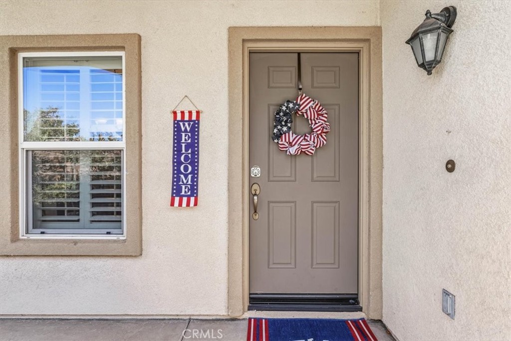 4939 Plumtree Court Riverside, CA 92504 - Photo 4 of 40