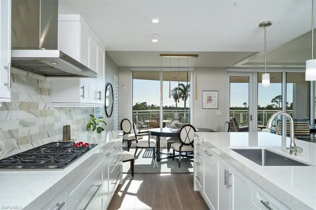 $2,950,000 | 13915 Old Coast Road, Unit 301, Naples, FL 34110