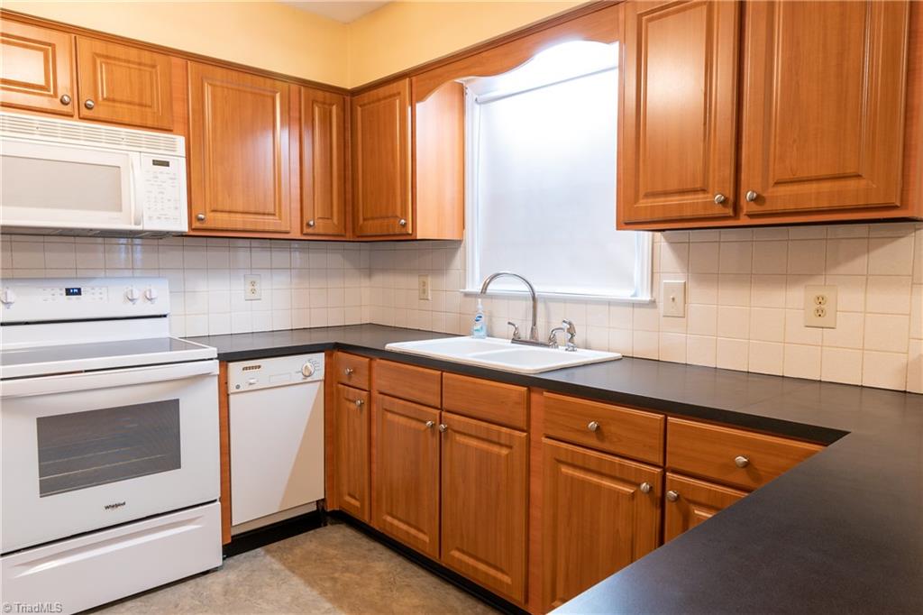 5585 Murray Road Winston-Salem, NC 27106 - Photo 16 of 30 Gallery Image 16