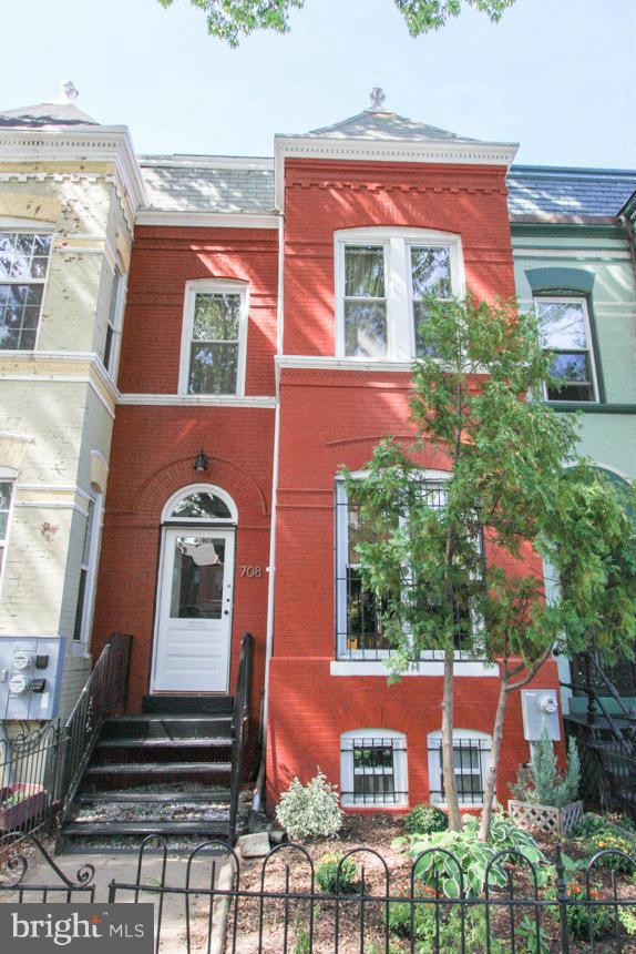 708 8th Street Northeast Washington, DC 20002 - Photo 1 of 13 Exterior (Front)