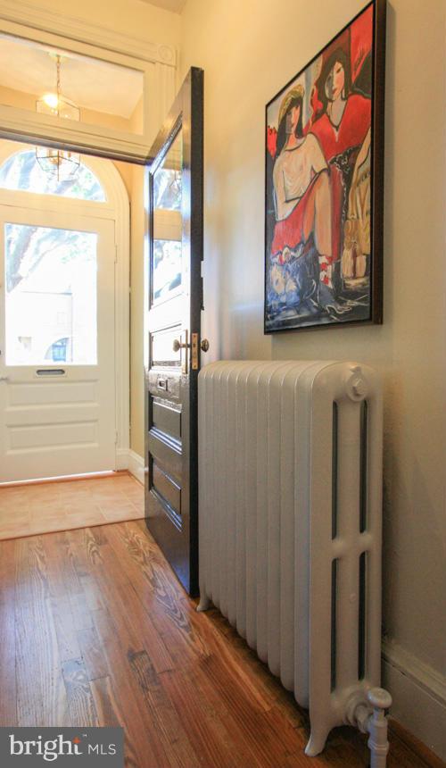 708 8th Street Northeast Washington, DC 20002 - Photo 2 of 13 Interior (General)