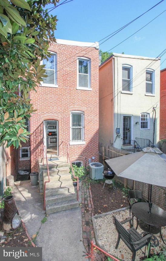 708 8th Street Northeast Washington, DC 20002 - Photo 13 of 13 Exterior (Rear)