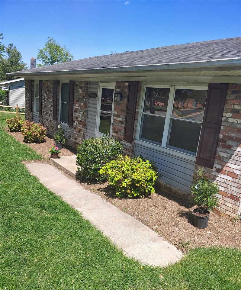 866 Augusta Farms Road Waynesboro, VA 22980 - Photo 2 of 28 a front view of a house with garden