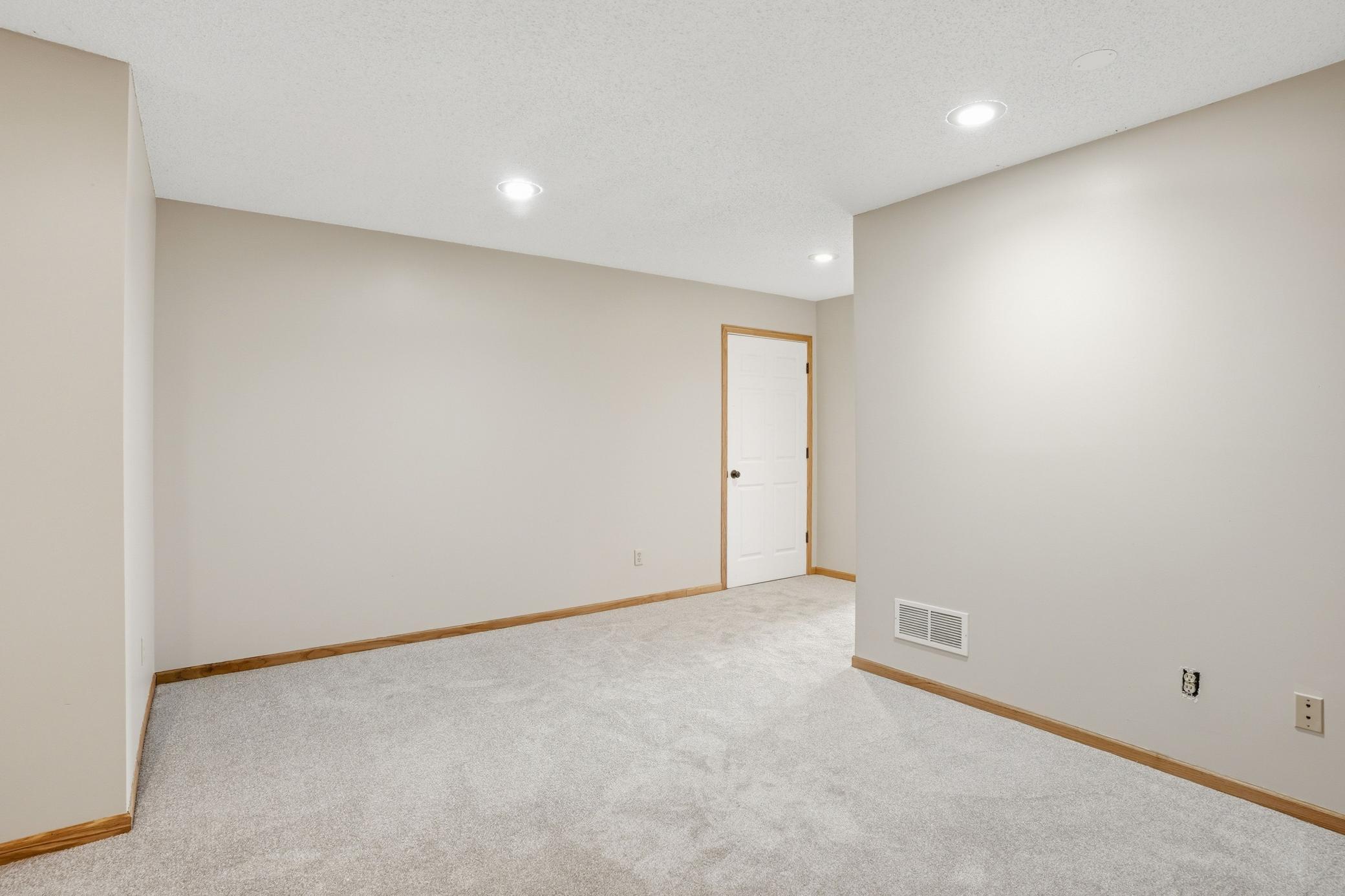 5792 Prairie Ridge Drive, Unit 182 Shoreview, MN 55126 - Photo 40 of 46