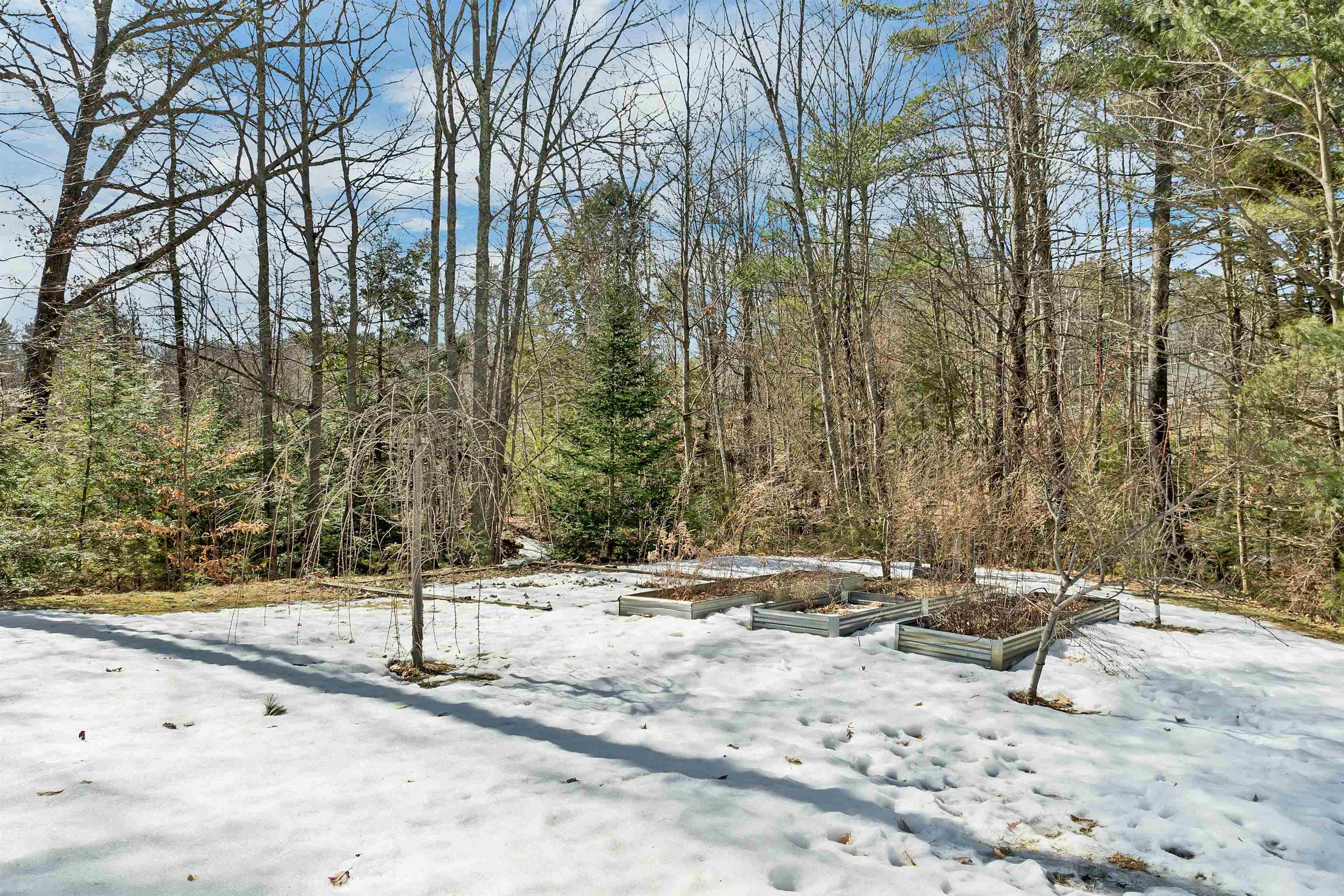 43 Cross Road Chichester, NH 03258 - Photo 55 of 57