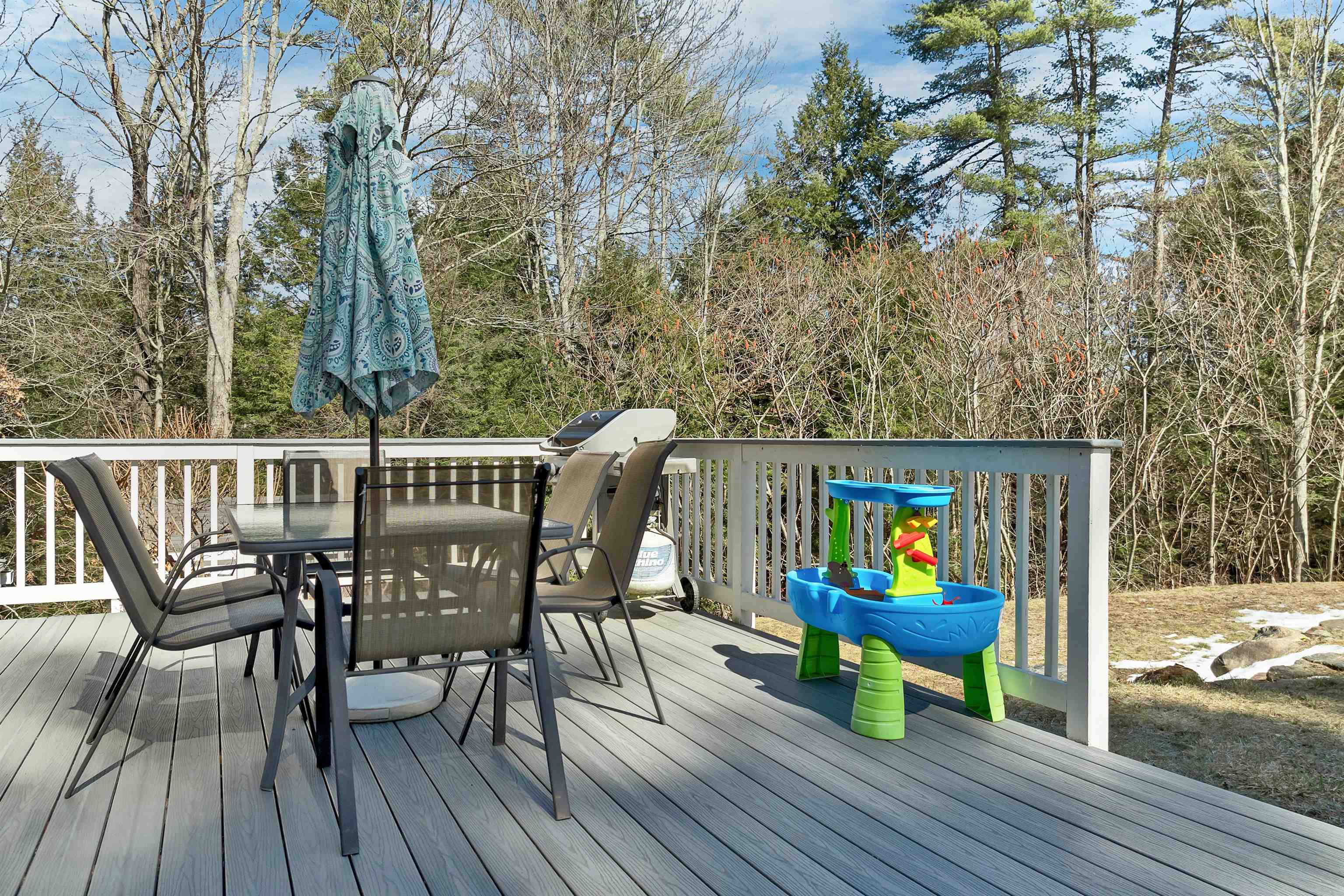 43 Cross Road Chichester, NH 03258 - Photo 10 of 57