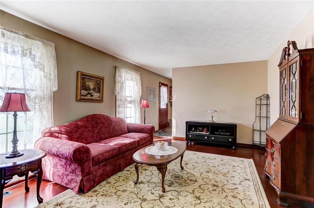 2796 Deer Run Road Springfield, OH 45504 - Photo 5 of 41