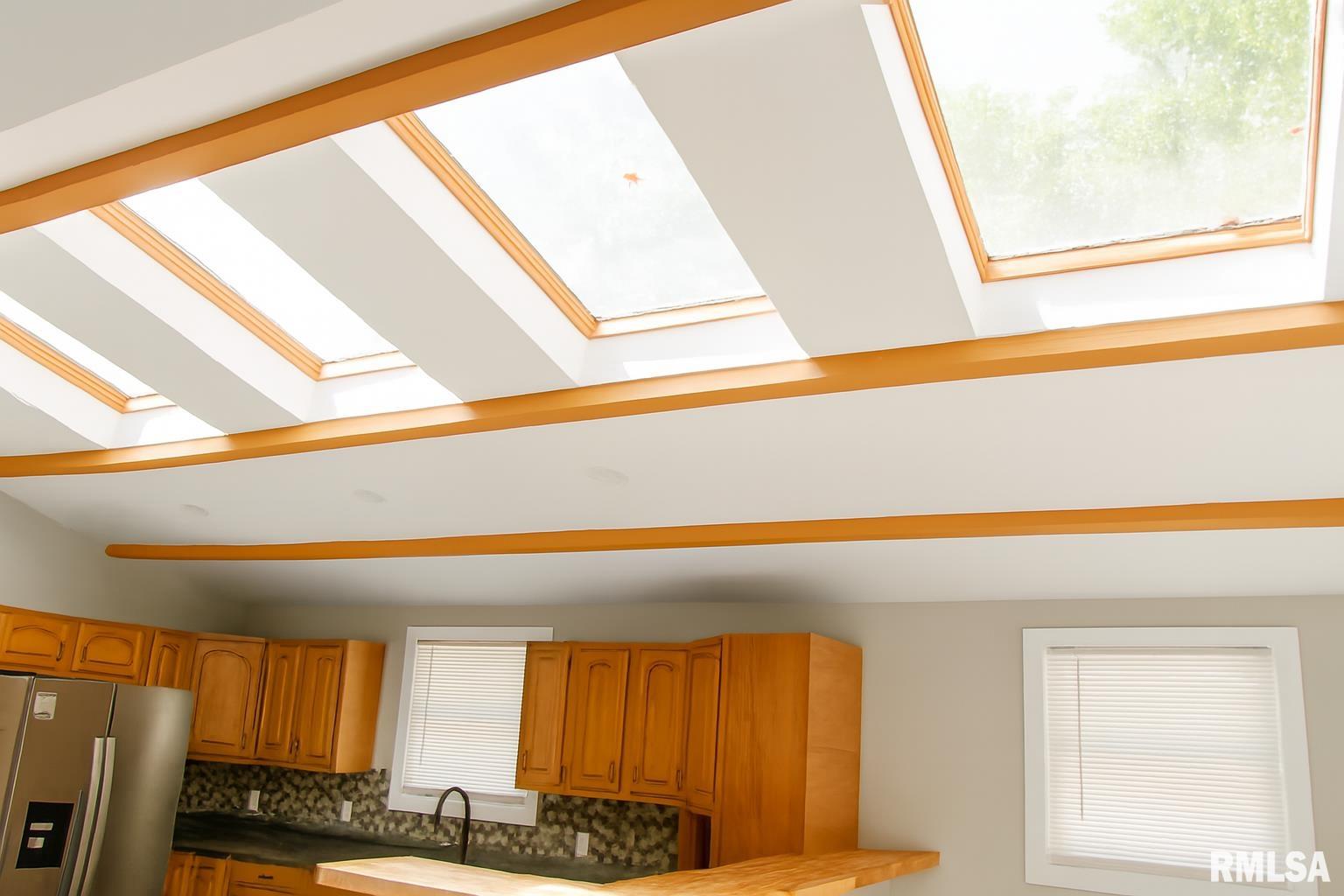 812 West Madison Street Herrin, IL 62948 - Photo 16 of 39