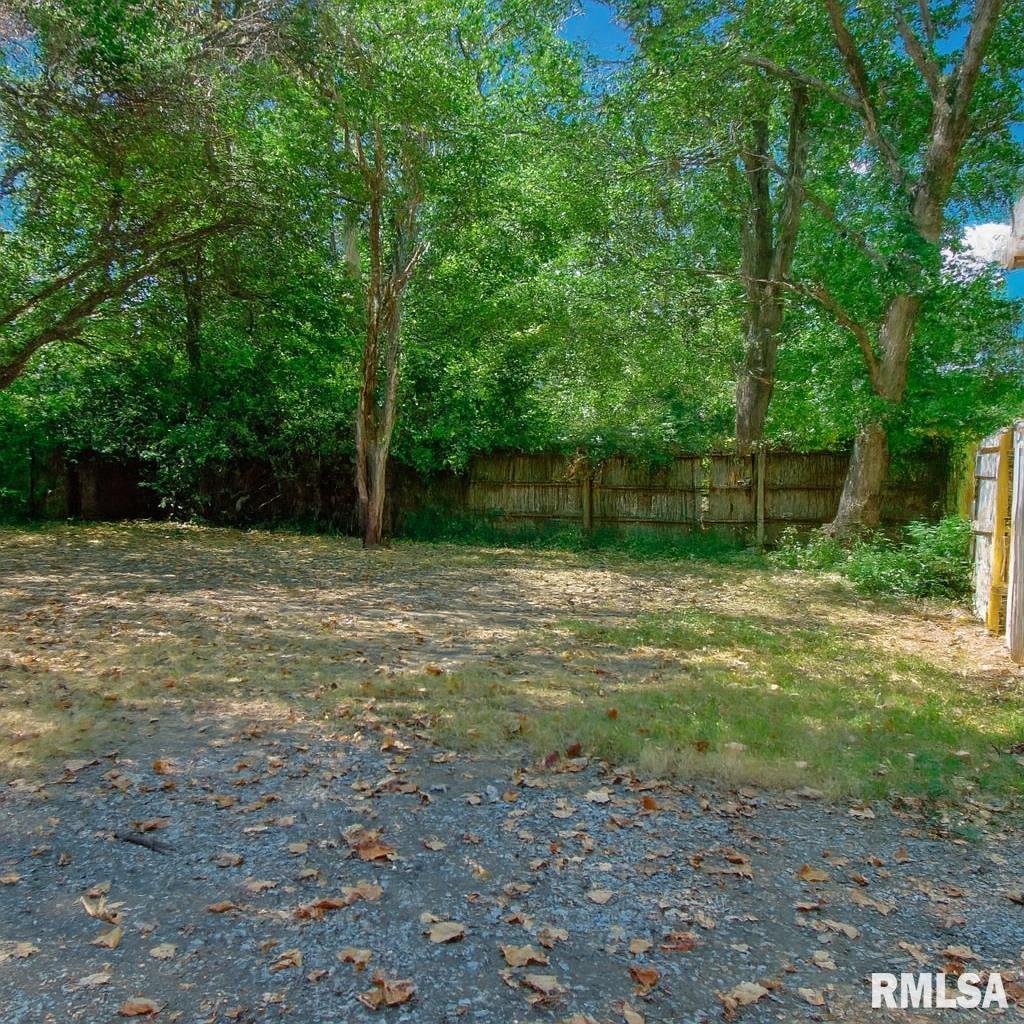 812 West Madison Street Herrin, IL 62948 - Photo 34 of 39