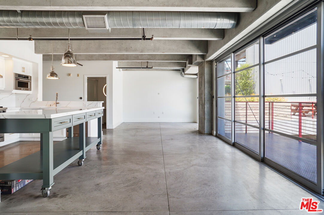 4141 Glencoe Avenue, Unit 211 Marina del Rey, CA 90292 - Photo 4 of 49 a view of a storage & utility room