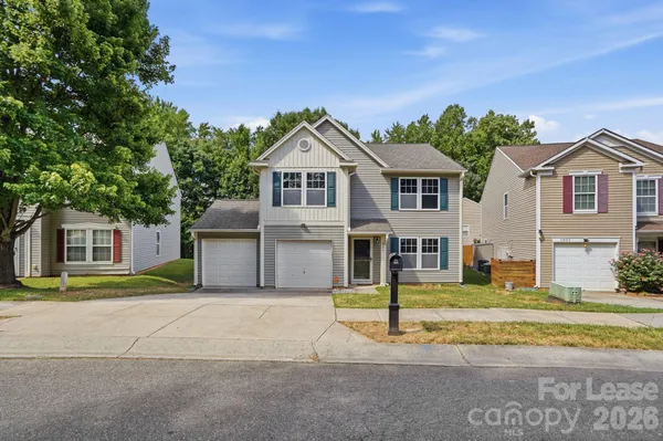 $2,300 | 1906 Treefrog Court, Charlotte, NC 28262